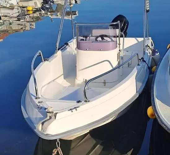 Mobile Lucica Κάμπινγκ *