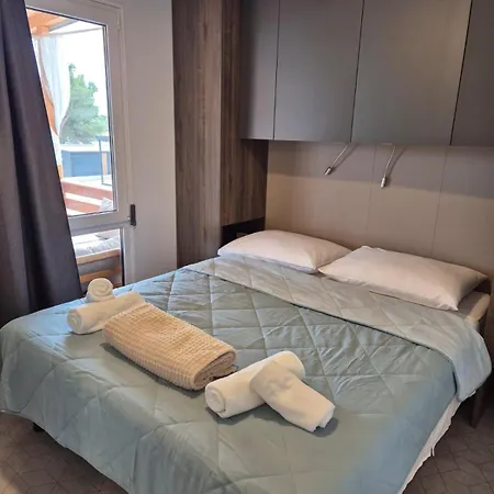 Mobile Lucica Campingplatz *